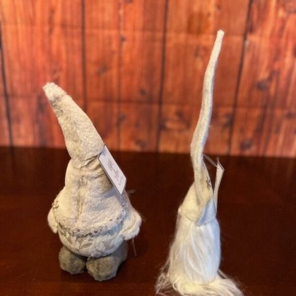 Set Of 2 Gnome Figurines With Long Hats & Beards  Decor Accents fabric - Picture 6 of 6